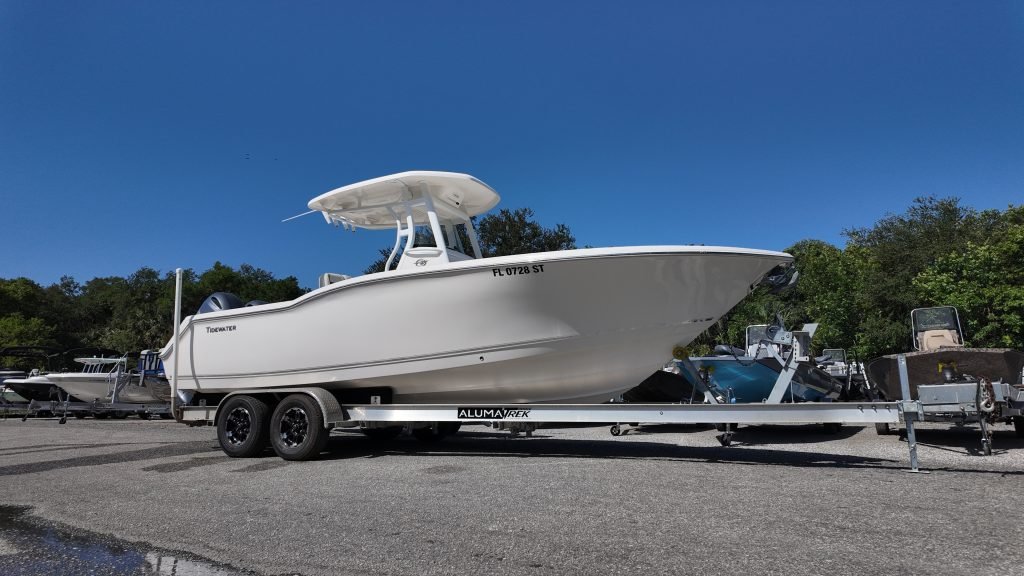 2020 Tidewater 252 Offshore Center Console
